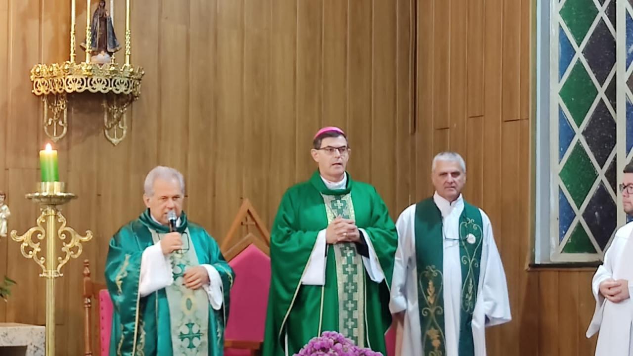 Foto 12 de 16 — Nova Europa recebe Visita Missionária Pastoral; veja as fotos